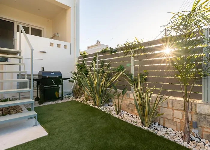 Ros Solis Luxure House