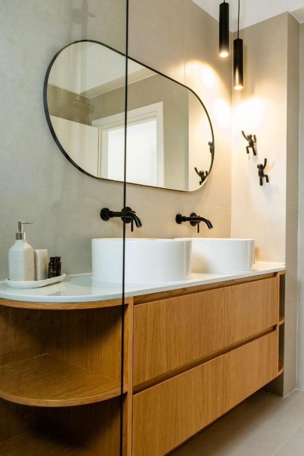 Ros Solis Luxure House חאניה