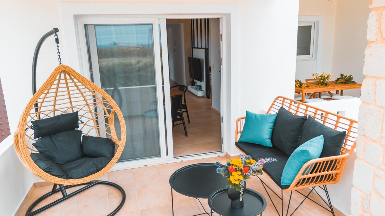 Ros Solis Luxure House חאניה